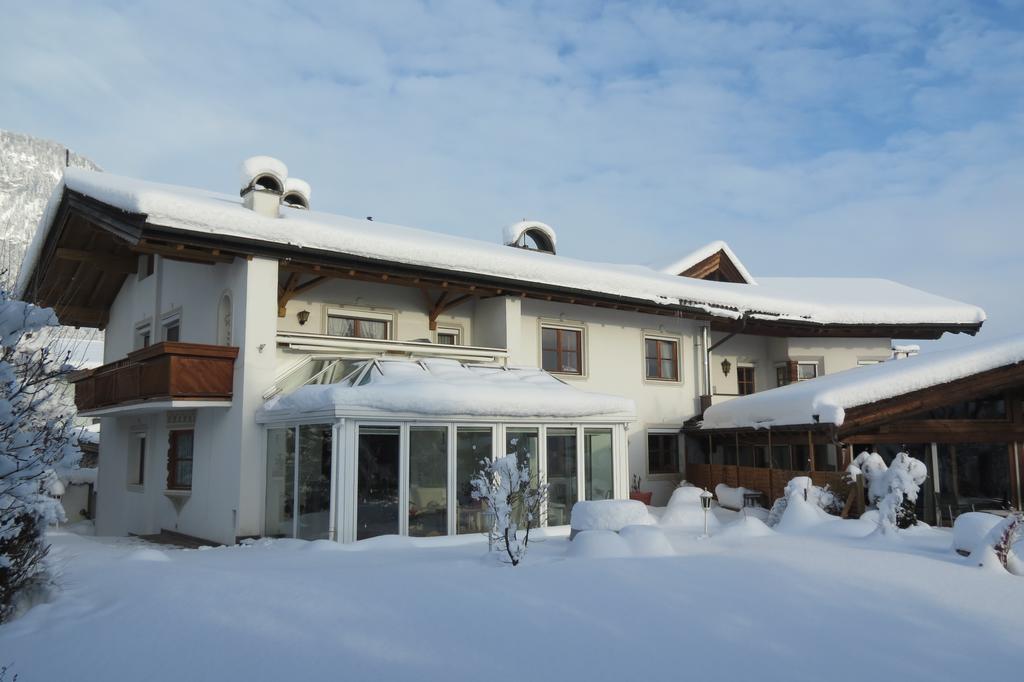 Apartamento Ferienresidenz Florian Sankt Johann in Tirol Habitación foto